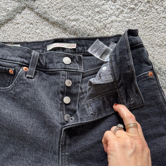 Levi’s wedgie shorts denim jean shorts high rise washed black 26 - Picture 4 of 12